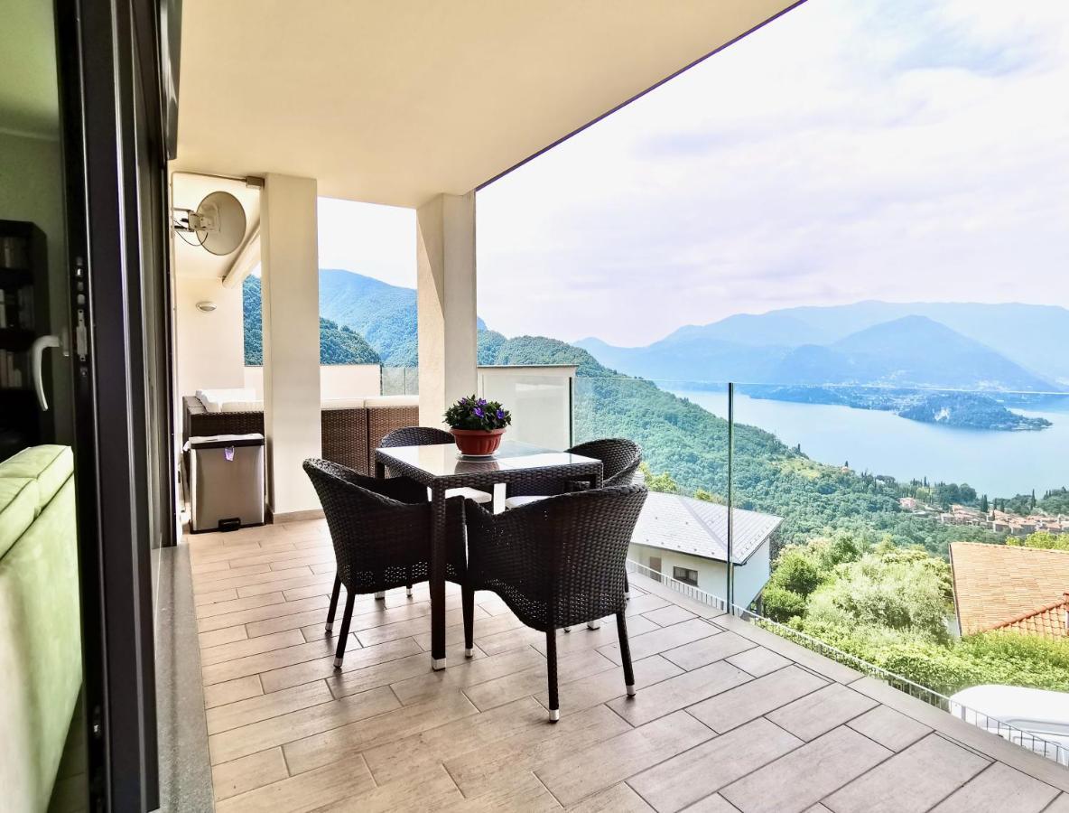 The View!!! By Design Studio Perledo Bagian luar foto