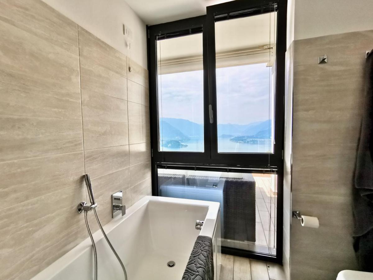 The View!!! By Design Studio Perledo Bagian luar foto