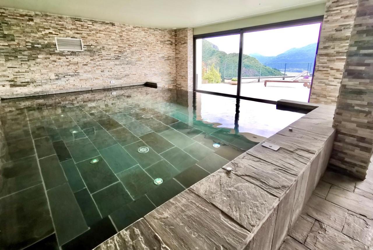 The View!!! By Design Studio Perledo Bagian luar foto